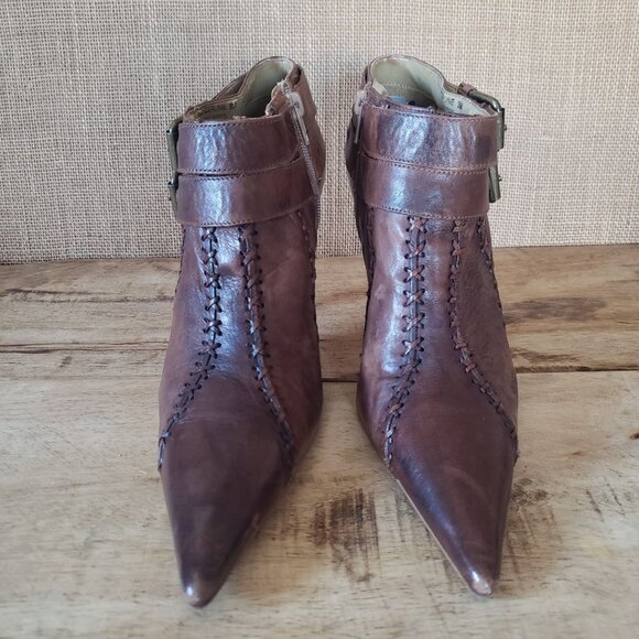 Vtg Carlos Santana Whipstitch Leather Dual Buckle Moto Pointy Ankle Booties 9 - Picture 12 of 13